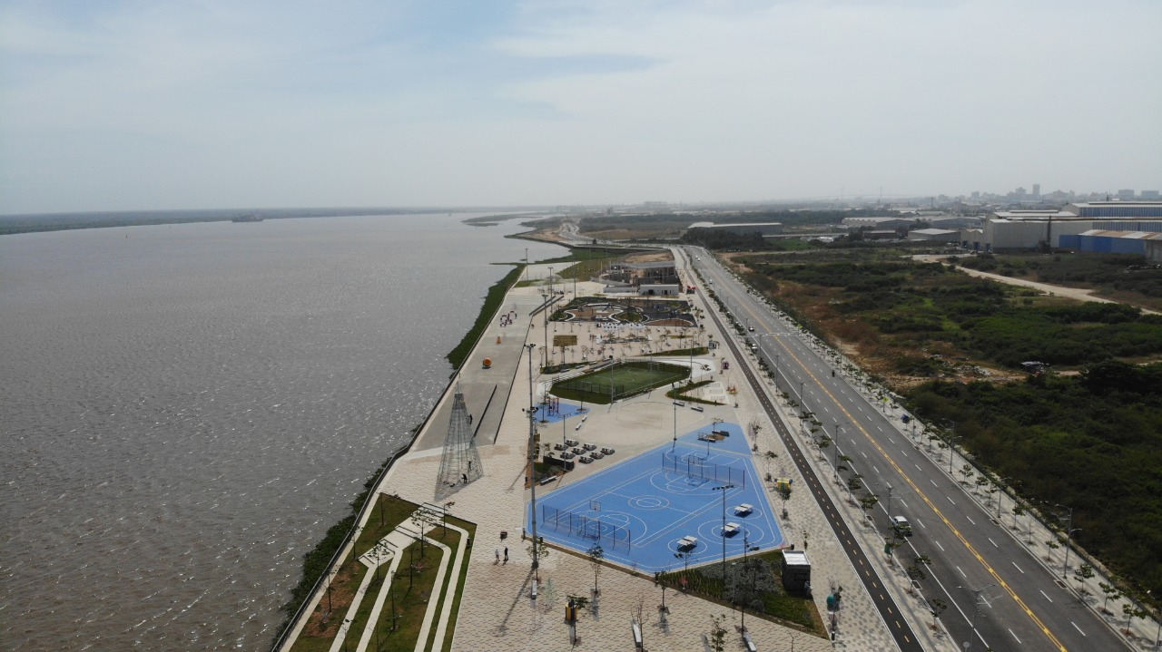 Malecón Avenida al Río Barranquilla